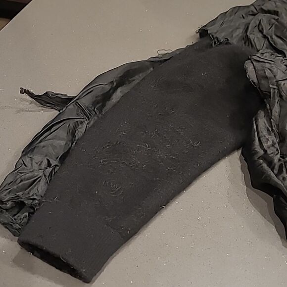 Vintage 1950's Theo Miles sequined sweater handmade in British Hong Kong - Picture 9 of 12